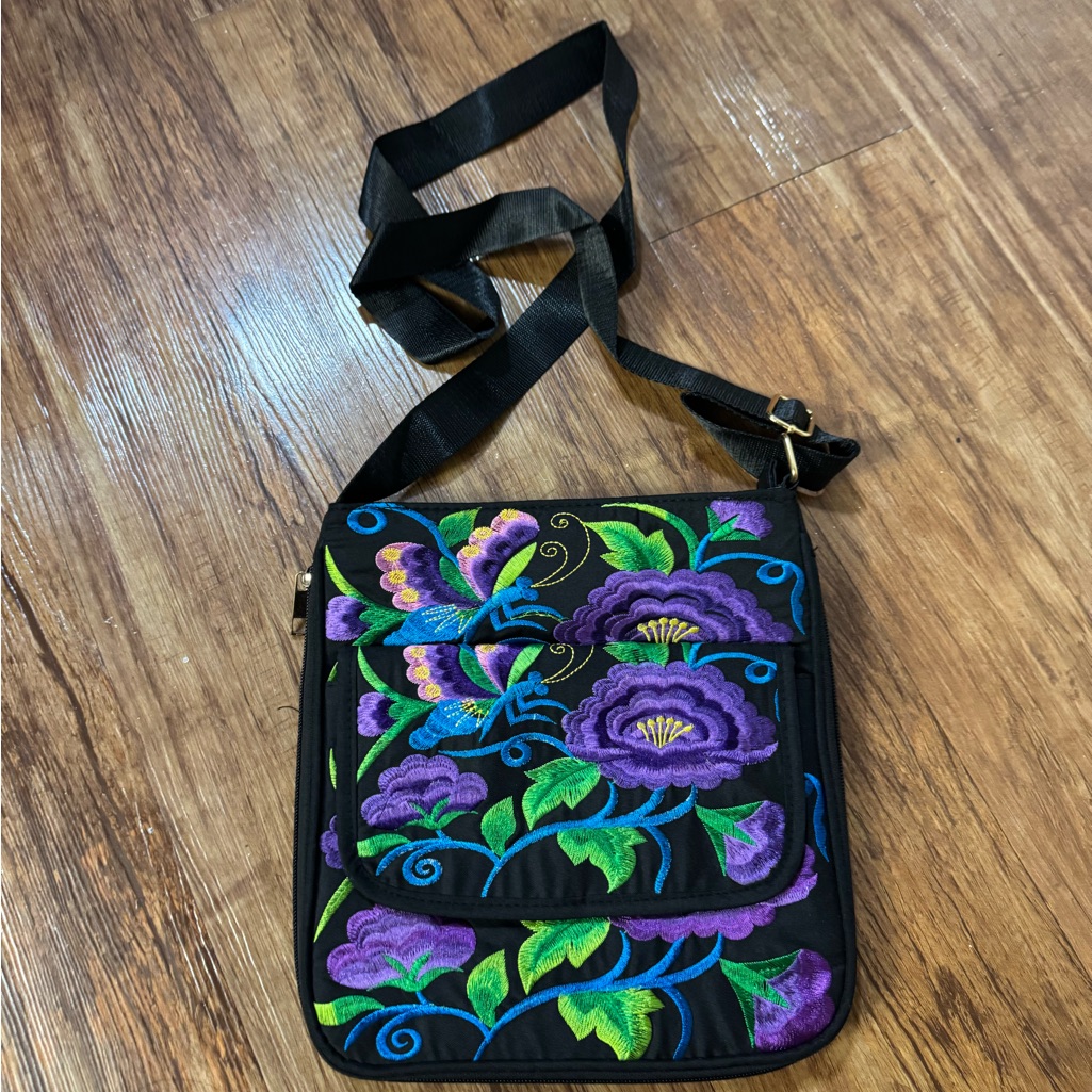 Floral Embroidered Crossbody Bag